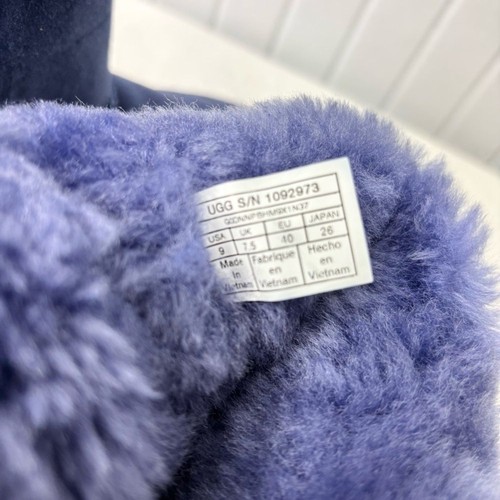Stivali UGG blu navy Bailey fiocco velluto nastro pelle scamosciata fodera peluche taglia 9 - Foto 6 di 12