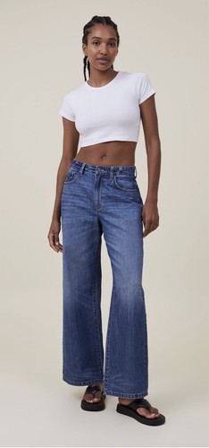 Cotton:On Women's Relaxed Wide Leg Jean Bottle Blue Wash Jeans Denim Size 8 NEW - Picture 2 of 5