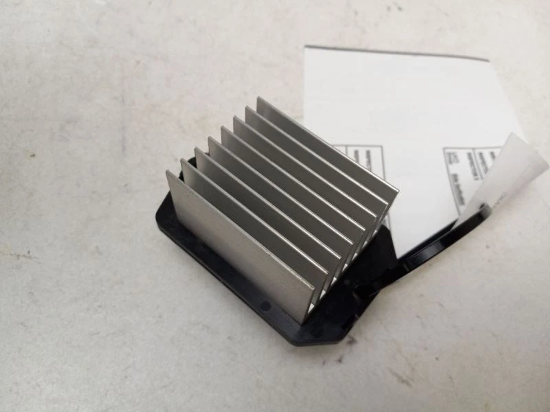 2003 - 2011 HONDA ELEMENT BLOWER MOTOR RESISTOR - Image 3 of 4