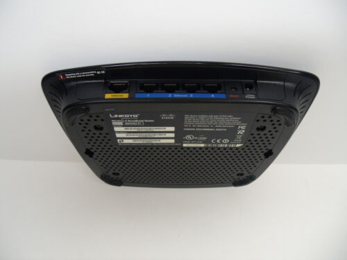 Linksys DIR-890L/R 54 Mb/s 4 porte 10/100 router wireless G (WRT54G2) - Foto 4 di 5