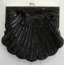 Black Formal Beaded Evening Bag Clutch Purse Scallop Shell Gold Tone Clasp