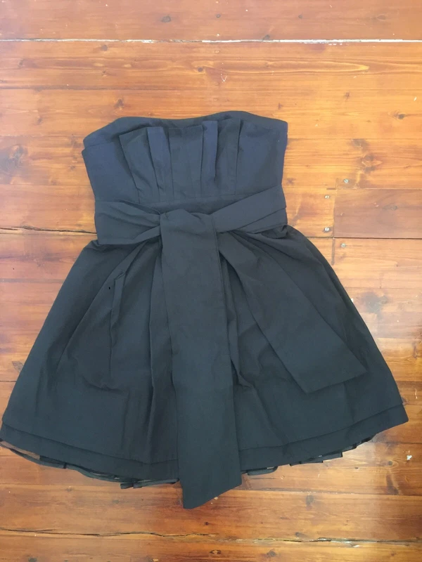 cue cocktail dresses