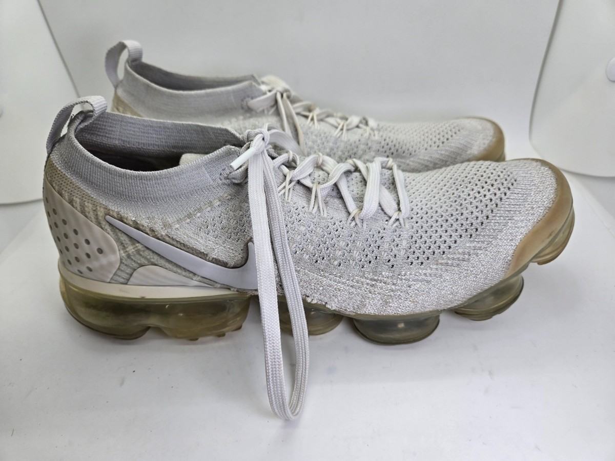 Size 10 Nike Air VaporMax Flyknit White Vast Grey W for sale