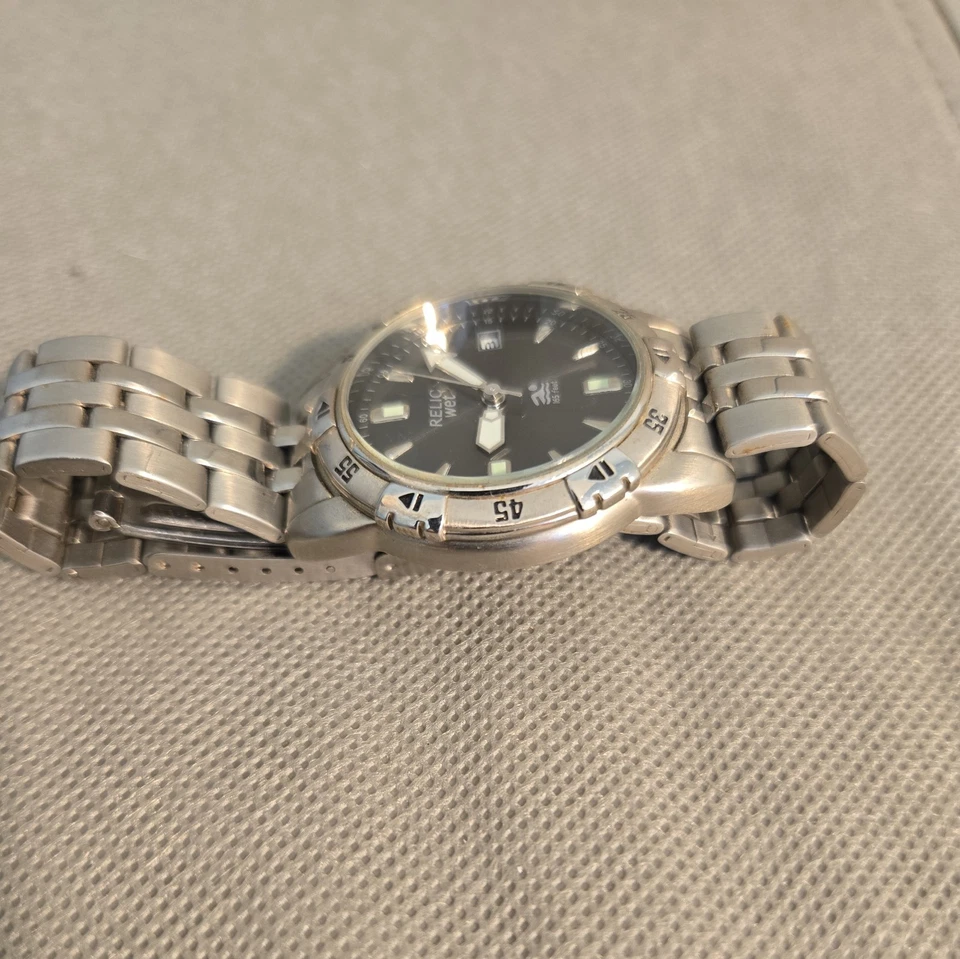 Relic Wet Watch Men 50m Silver Stainless Steel Battery Blue Date Quartz - Image 4 of 4