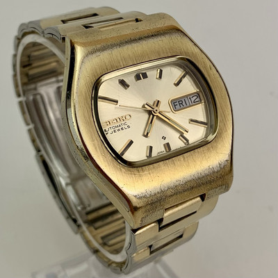 VTG Seiko Automatic TV Dial Watch Men 1977 Day Date Integrated