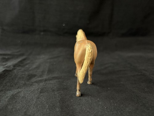 Durham Industries Miniature Prancing Horse Cast Metal 1976 - Picture 4 of 15