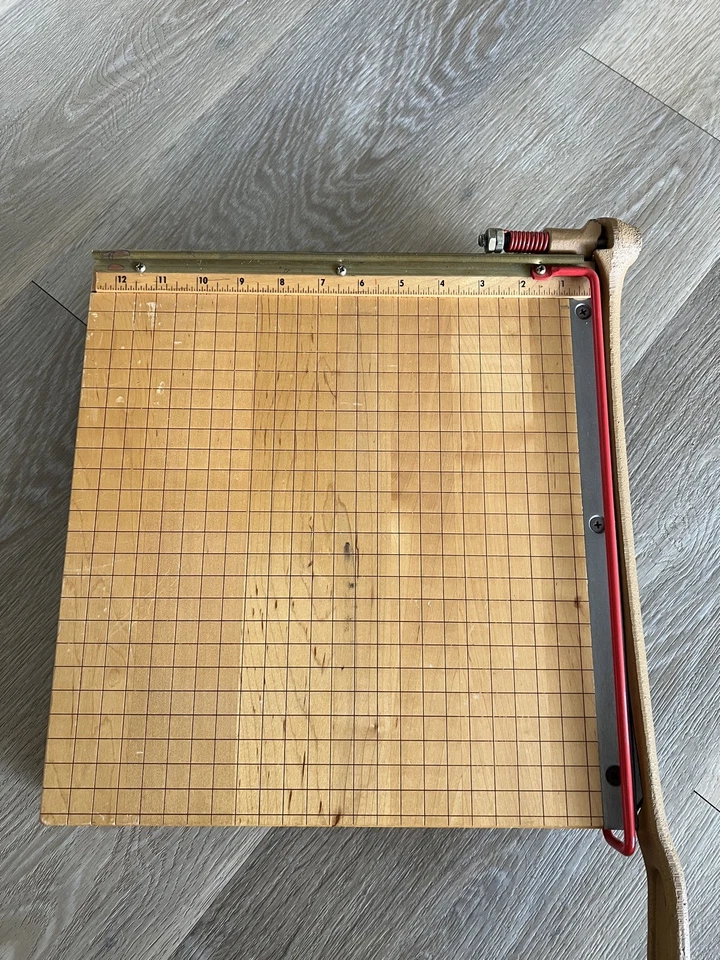 Cortador de papel vintage INGENTO 1132 - 12" madera mesa guillotina cortador manual ¡Bueno! Foto 4 de 4