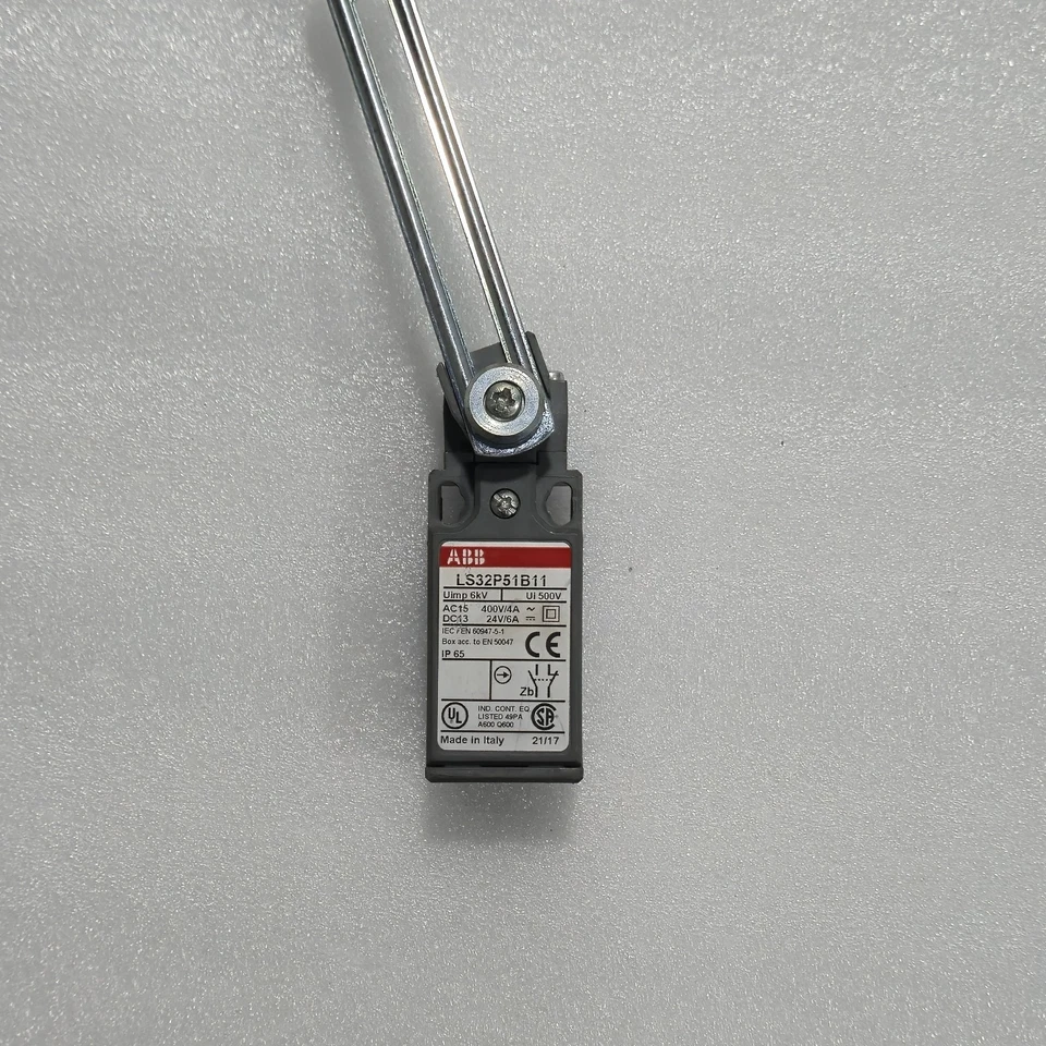 ABB LS32P51B11 ENDSCHALTER KOSTENLOSER SCHNELLER VERSAND - Bild 2 von 4