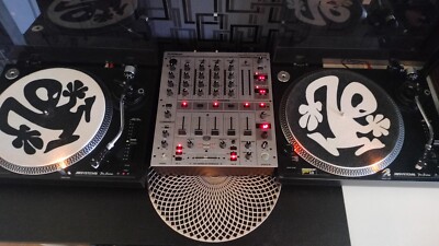 JB Systems High Q 10 & High Q 20D & Behringer Professional DJ Mixer  Zum Verkauf