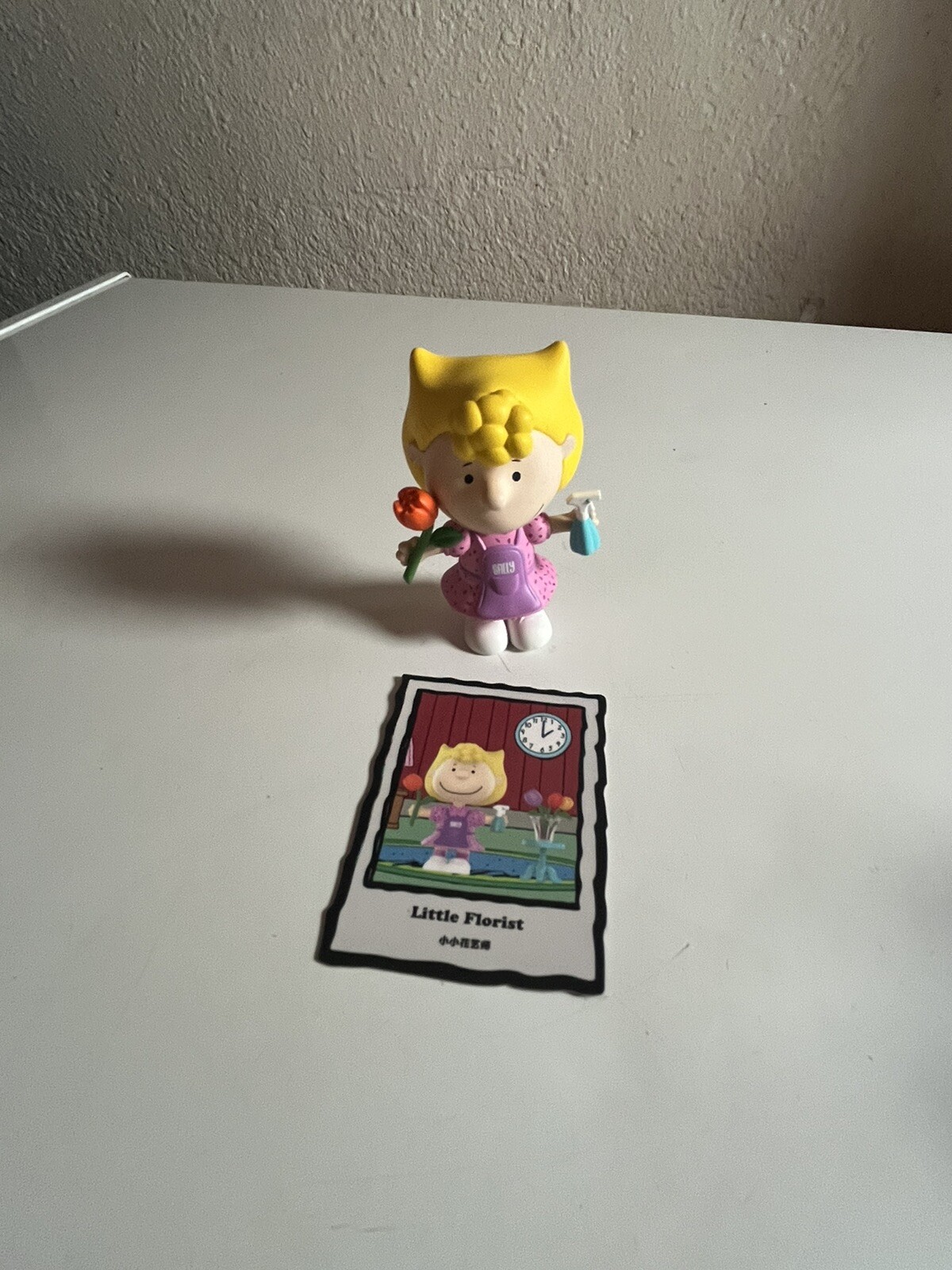 Pop Mart Snoopy Chill at Home Little Florist Mini Figure Cute Peanuts Collectible-image