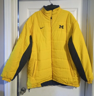 Vintage Nike Team Michigan Wolverines Puffer Jacket Reversible