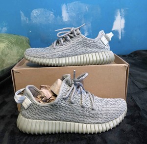 yeezy moonrock used