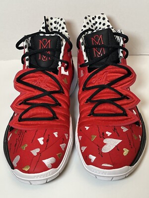 Nike SneakerRoom x Kyrie 5 I Love You Mom Basketball Shoes