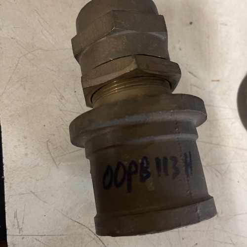 Stuffing box 1 1/8 shaft and 2 1/4 hose maybe buck algonquin or spartan - Picture 3 of 3