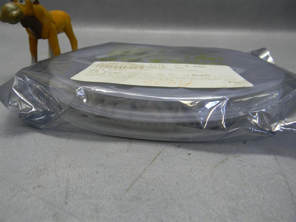 Carretes condensadores cerámicos Murata Electronics GRM31MR71E225KA93L de 6000 Foto 4 de 4