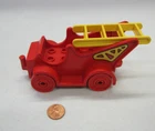 Vtg Lego Duplo Red Firetruck Vehicle W/ Ladder For Firemen Firefighter Car Truck