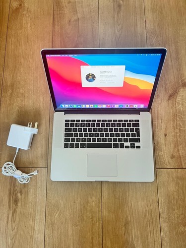 Mid 2014 Macbook Pro 15 Inch - Picture 3 of 22