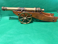 Antique Brass Cannon non-firing 1651 replica. Solid brass on wooden carriage