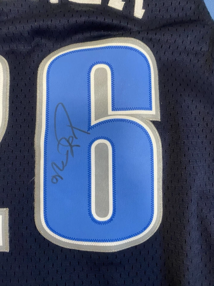 Camiseta deportiva autografiada de Kyle Korver Utah Jazz firmada Adidas Swingman Foto 3 de 4