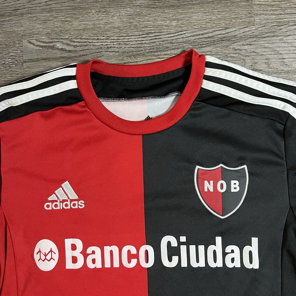 Camisa masculina Adidas Newells Old Boys média casa 2015-2016 futebol Argentina - Imagem 4 de 4