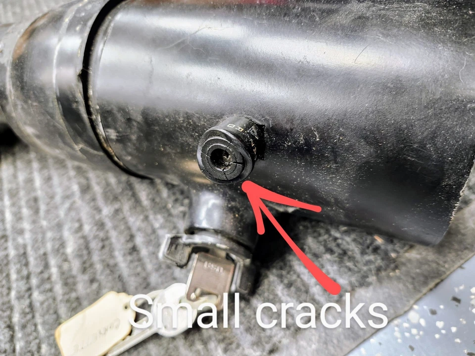 Conjunto de columna de dirección inclinable y palancas USADAS BUENAS con llave 84-85 C4 Corbetas Foto 2 de 4