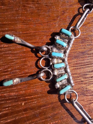 14" CHARMING Antique Zuni Sterling Silver Petit Point Turquoise Necklace - Picture 4 of 12