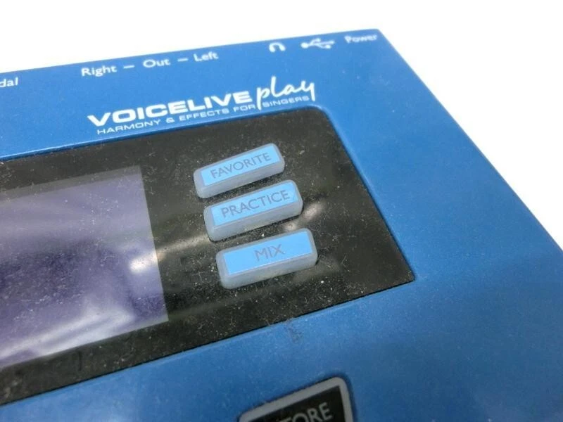 TC HELICON VOICELIVE Play Harmony & Effects For Singers Vocal Effector Processor - Image 3 of 4