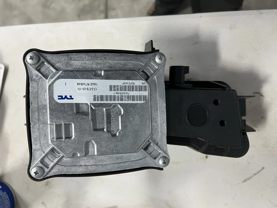 Chevrolet Camaro Daytime Running Light 2016 2017 Driver Side Left. New - Image 3 of 3