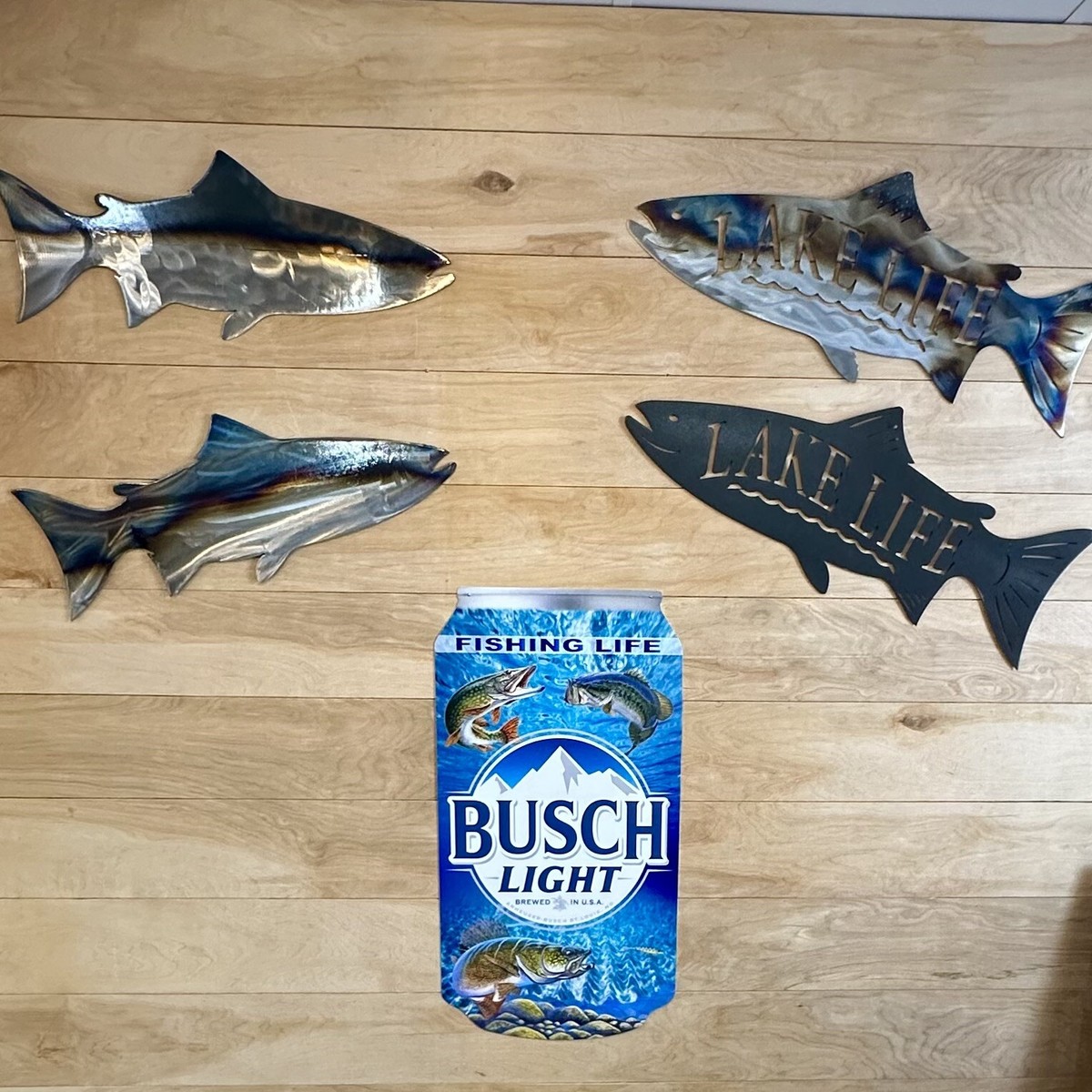 釣り　フィッシング　BUSCH LIGHT 飾り物　オシャレ Busch Light Fishing Aluminum Can Sign - Size: 14.4 In X 28 In X