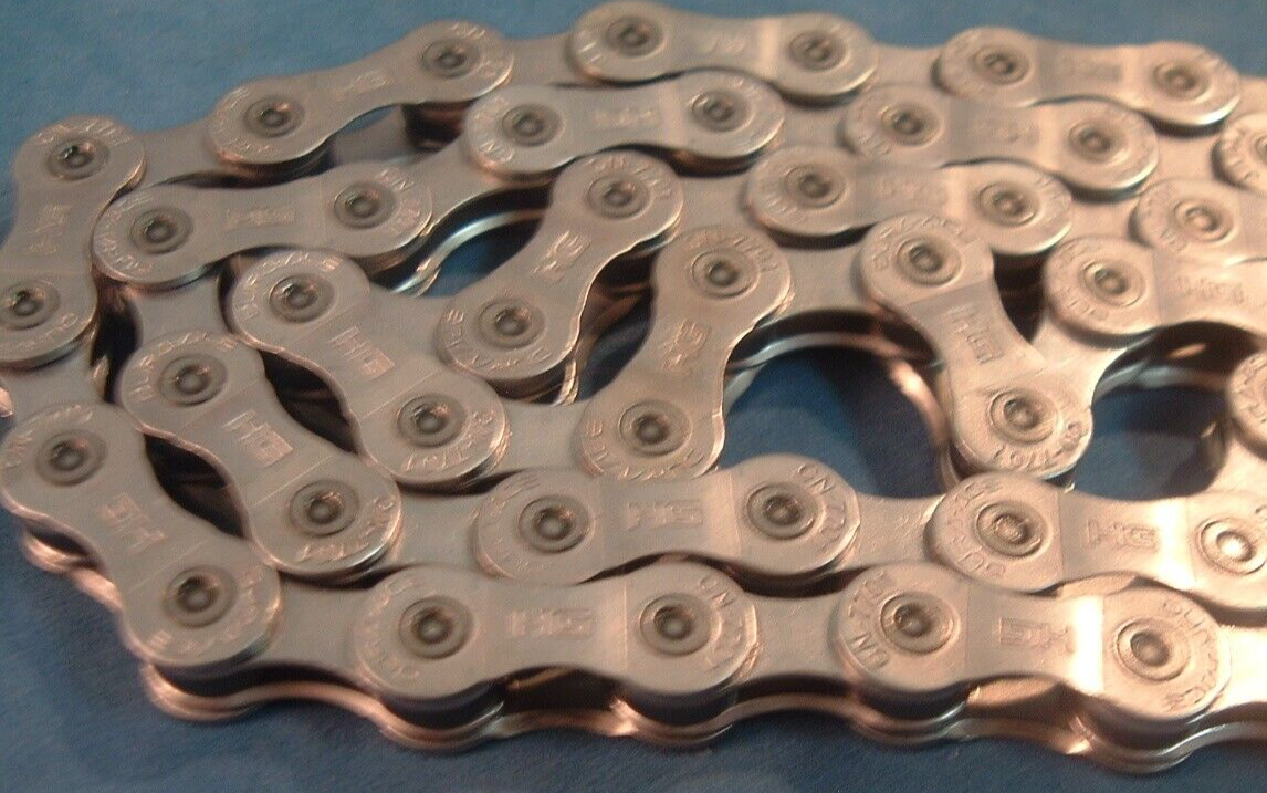 DURA-ACE 9S チェーン 114リンク 未使用 CN-7701 Shimano Cn-7701 Chain Dura Ace XTR 9 Speed 116l for sale