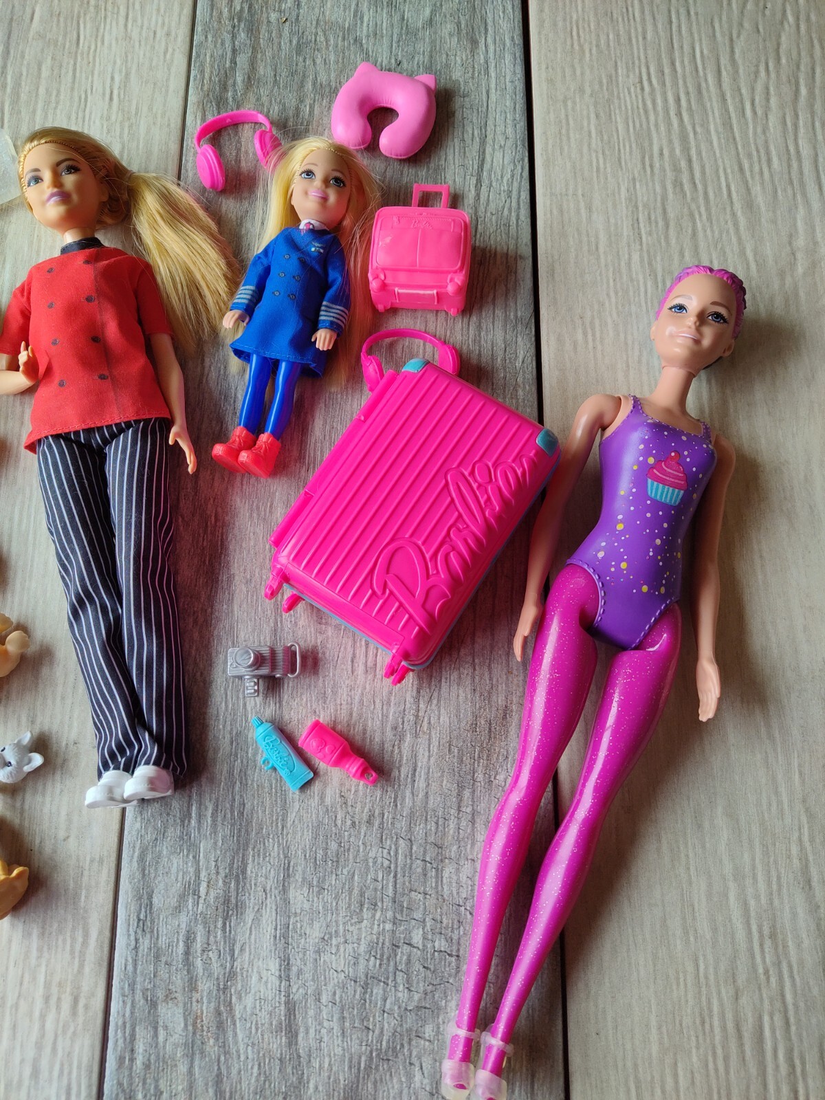 Barbie Doll DOLLS & ACCESSORIES LOT Dressed Dolls Pets Luggage Mattel