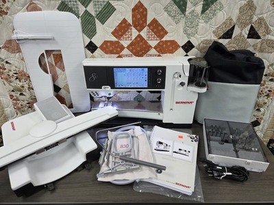 Bernina 830 Sewing/Embroidery Machine! Professionally Serviced! Accessories Incl