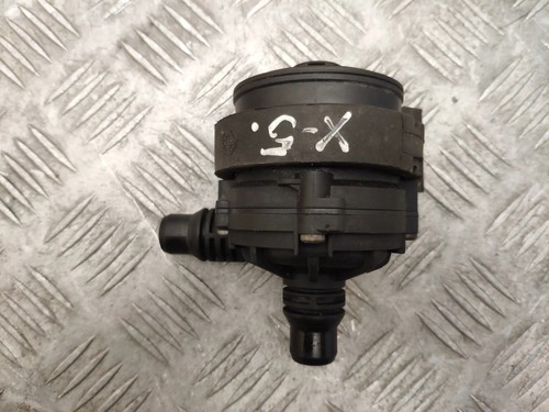 BMW X5 G05 Zirkulationswassermotor 8671654 3.00 Petrol / electricity 30290787
