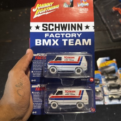 Johnny Lightning White Lightning CHASE 1976 Chevy G20 Van Schwinn BMX Team 2023