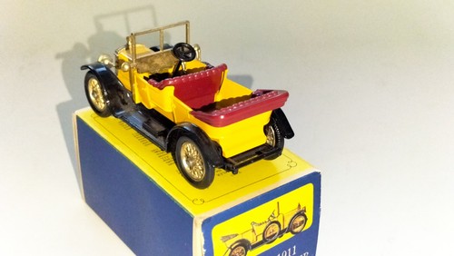 Matchbox Model of Yesteryear Y-13 1911 Daimler Mint Original in Box - Picture 8 of 18