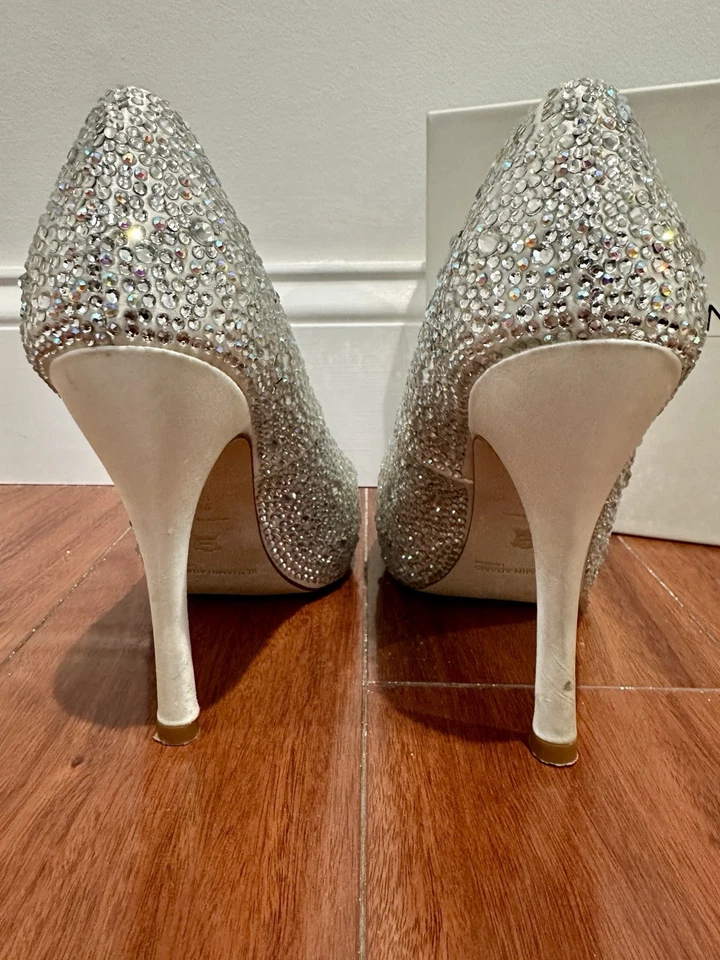 Benjamin Adam’s London Charlize 施华洛世奇包面高跟鞋 6.5 码 — 第 3/4 张图片