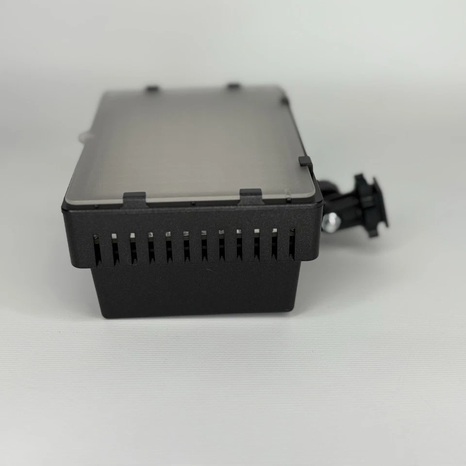 Luz para cámara digital Neewer CN-160 Power Panel, estuche de transporte, 2 baterías Foto 4 de 4