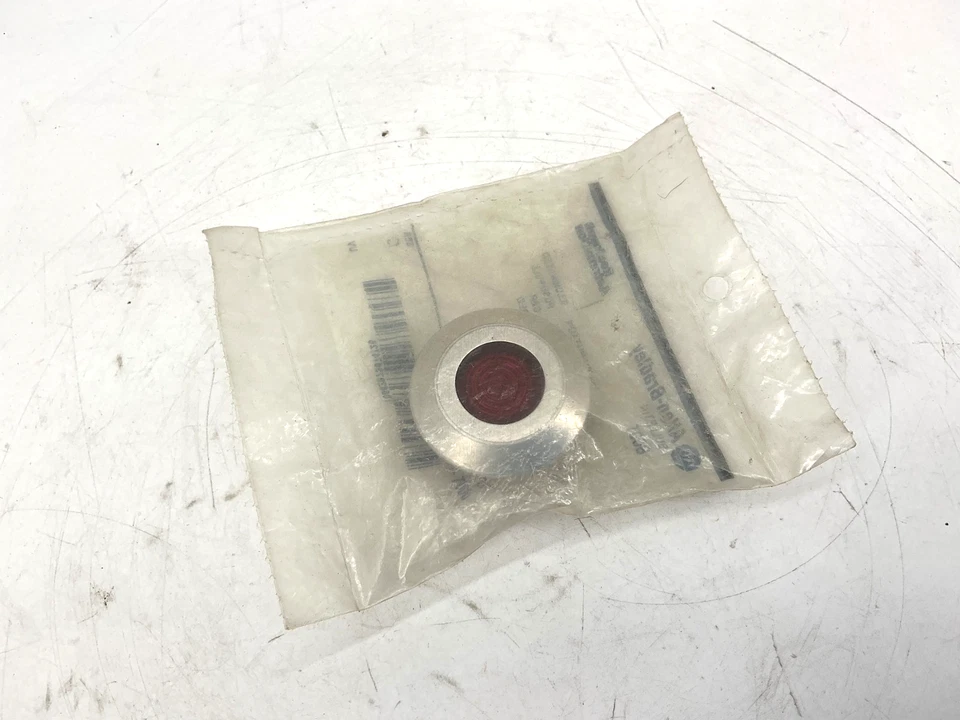 New Allen Bradley 800T-N159R Ser C Push Button Illuminated Push-Pull Cap Red - Image 3 of 4