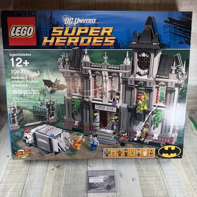 LEGO 10937 DC Comics Super Heroes Batman Arkham Asylum Breakout Exclusive Set