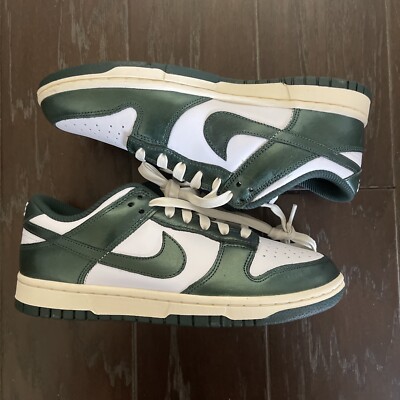 Size 8.5 - Nike Dunk Low Vintage Green 2022 Forest Trendy Womens