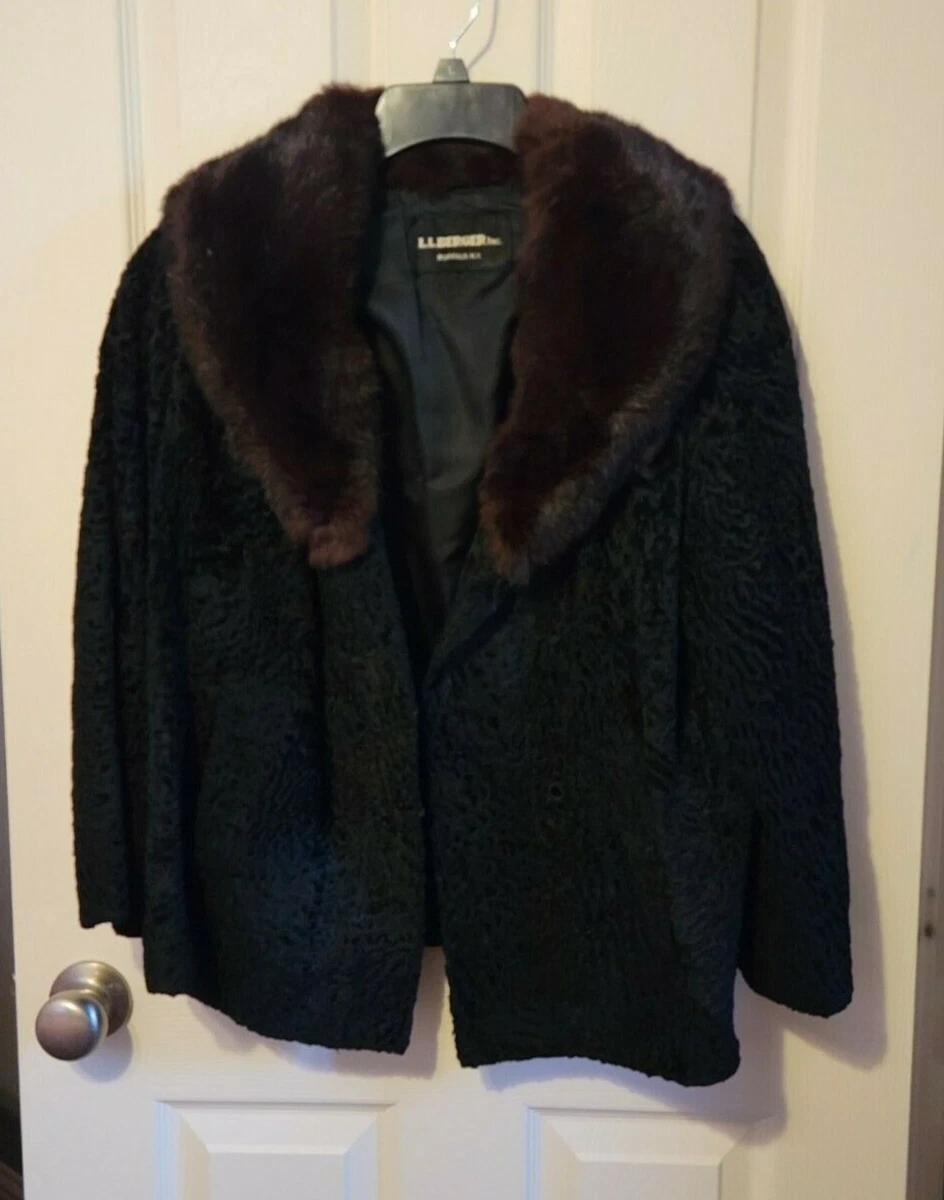 Vintage L.L. Berger Woman s Black Mouton Short Coat Fur Collar EUC