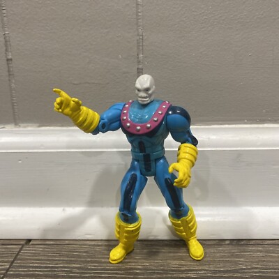 1998 Marvel's X-MEN Age of Apocalypse Morph Toyfare Exclusive Missing Cape