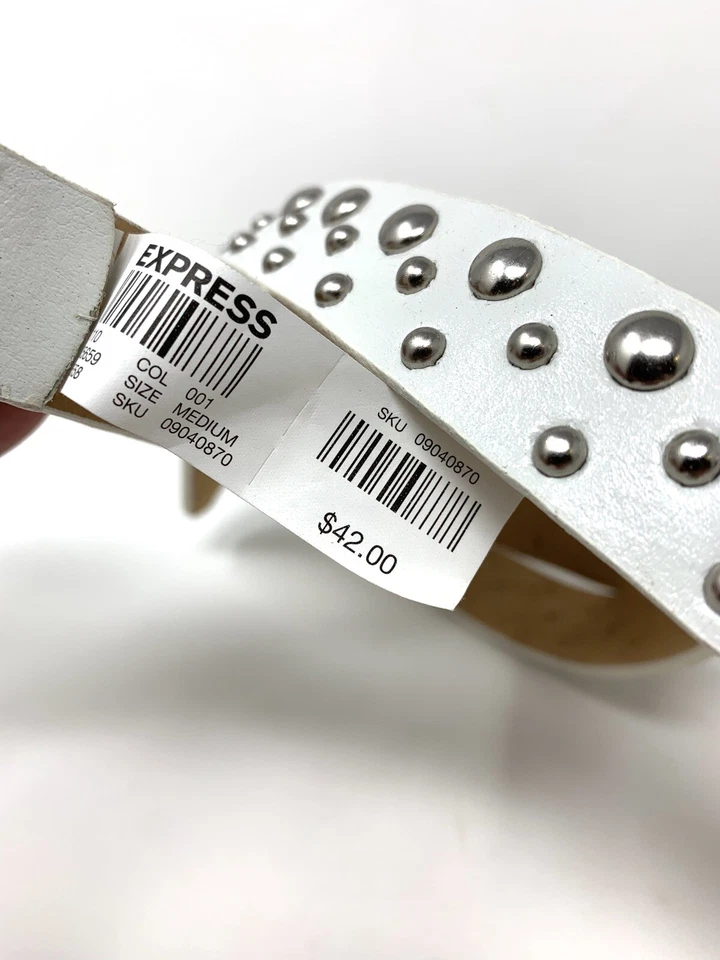 Cinturón para mujer Express de cuero blanco con tachuelas talla M Foto 4 de 4