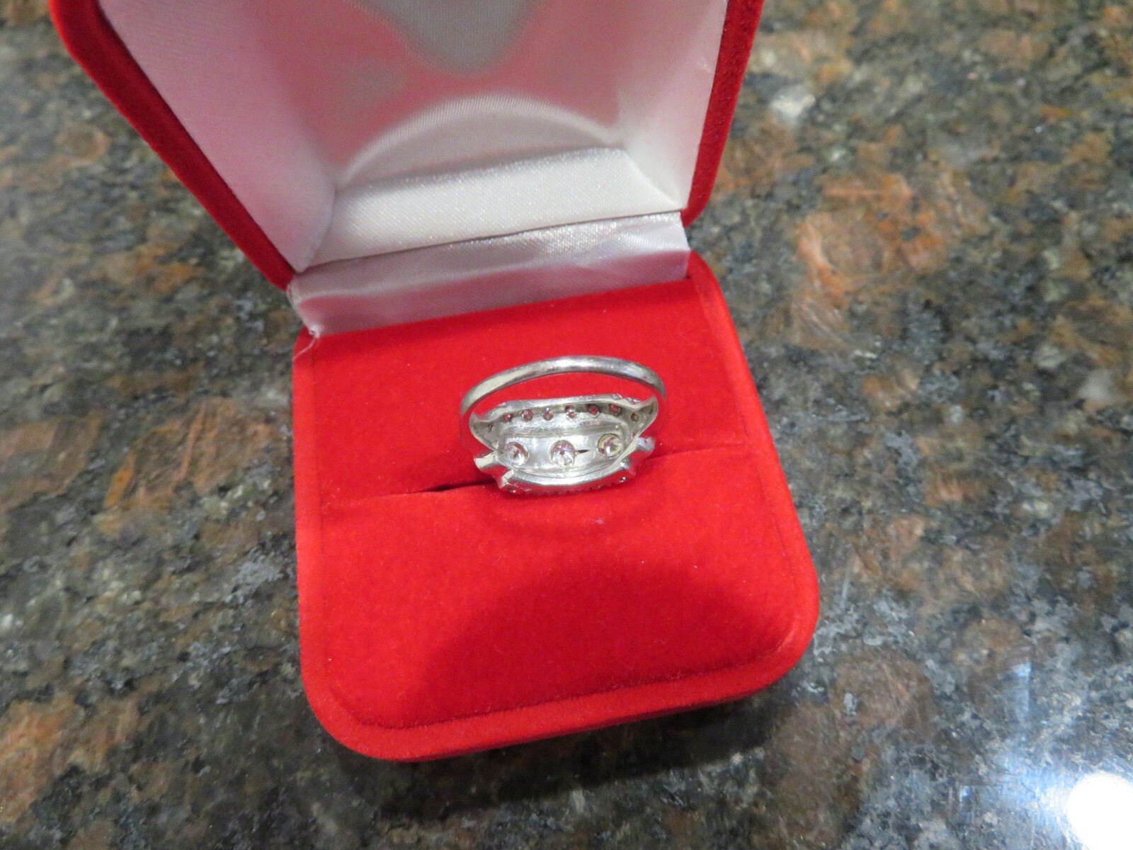 Stunning  Solid Platinum Gold Diamond Ring Size 6… - image 9