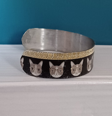 Cat heads wearing glasses  bracelet, stainless steel cuff, adjustble