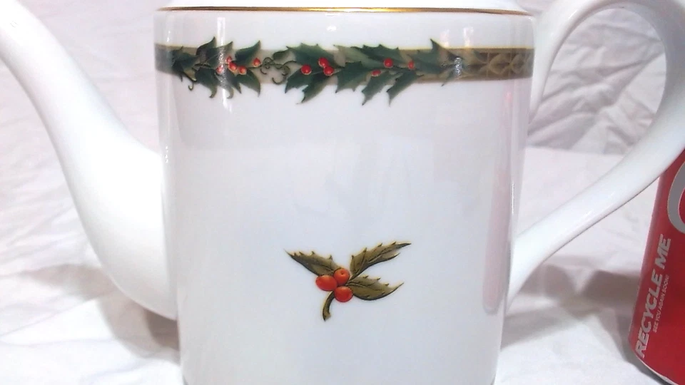 DEPT. VINTAGE 56 TETERA CLÁSICA NAVIDAD 8-3/4", 6 TAZAS PERFECTA Foto 2 de 4