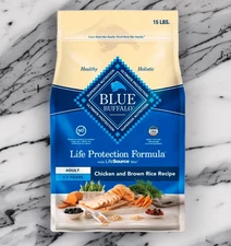 15 lbs bag - Blue Buffalo Life Adult Chicken & Brown Rice Recipe Dry Dog Food