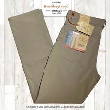 Weatherproof Vintage Men's Momentum Utility Signature Flex Waist Light Oak