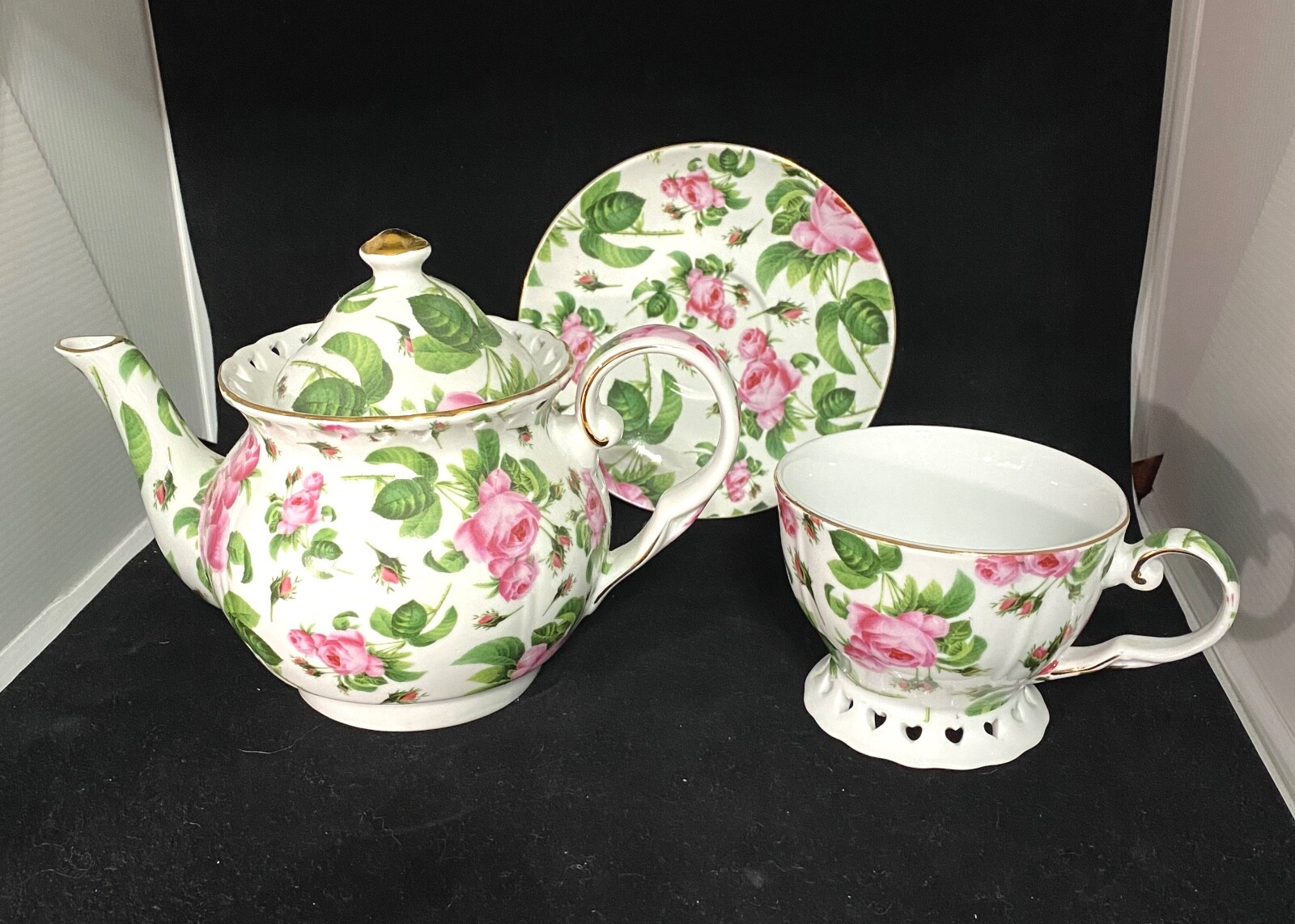 Victoria’s Garden, Lowell, MA Full Size Pink Rose Floral Teapot, Cup