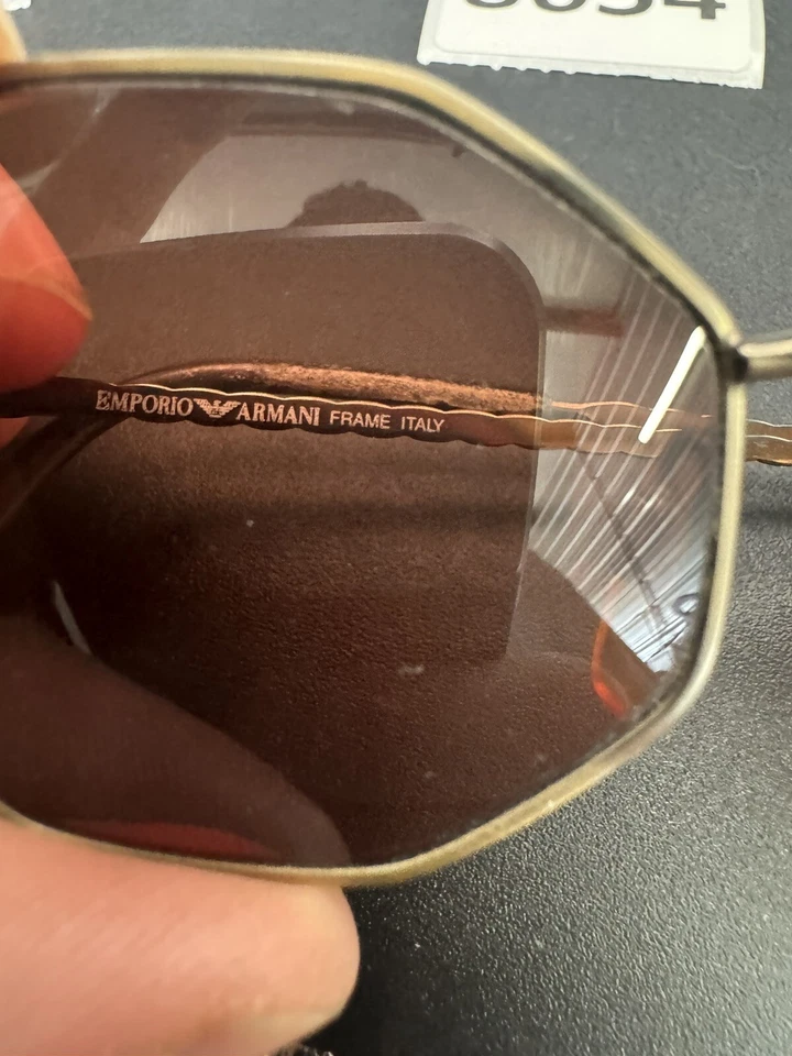 EMPORIO ARMANI EMPORIO Model number: 033 906 47-20 135 - Image 3 of 4